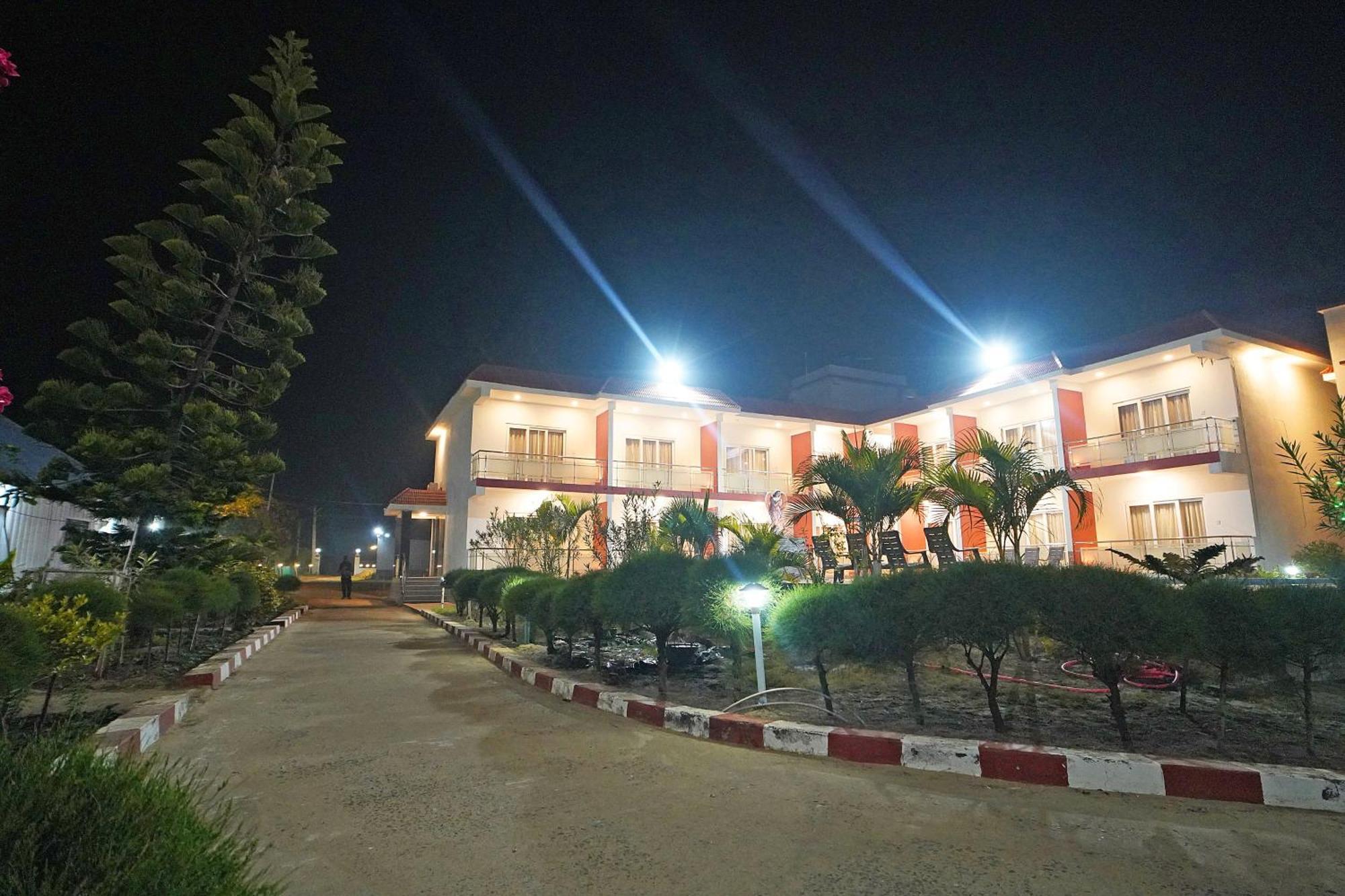 Santiniketan Hotel And Resort !! On Beach Family Resort !! Mandarmani Kültér fotó
